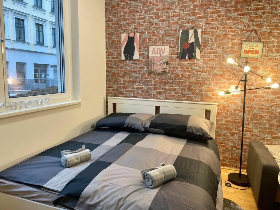 Premium Apartment With Terrace, A/C, Free Wifi And Netflix Вена Экстерьер фото